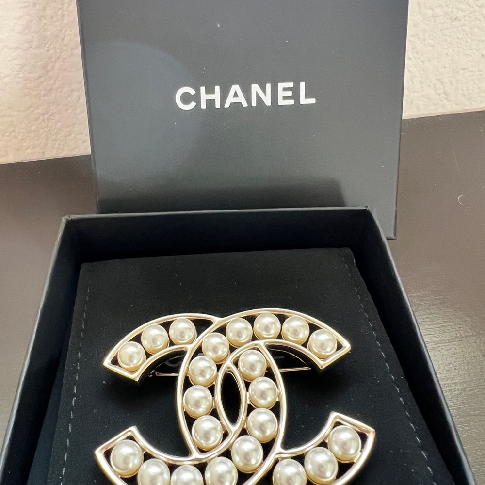 Chanel Pearl CC Brooch